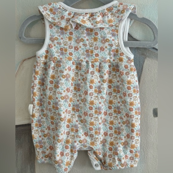 RABBIT & BEAR Neutral Floral Frill Collar Sleeveless Short One Piece Size 0-3 Mo - Picture 5 of 6